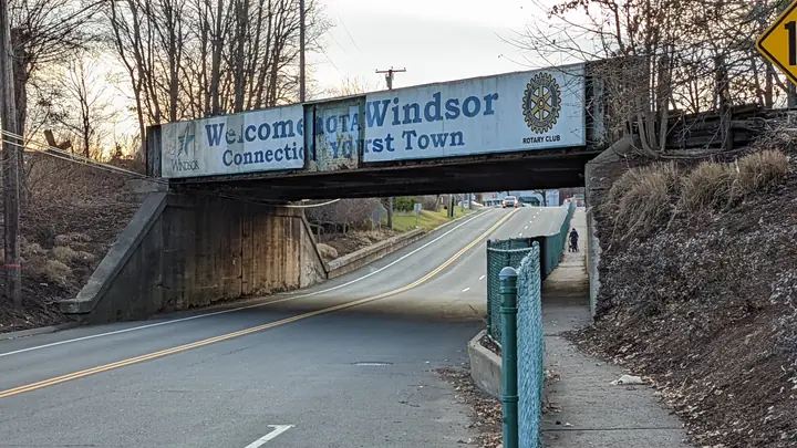 Windsor bridge and welcome sign